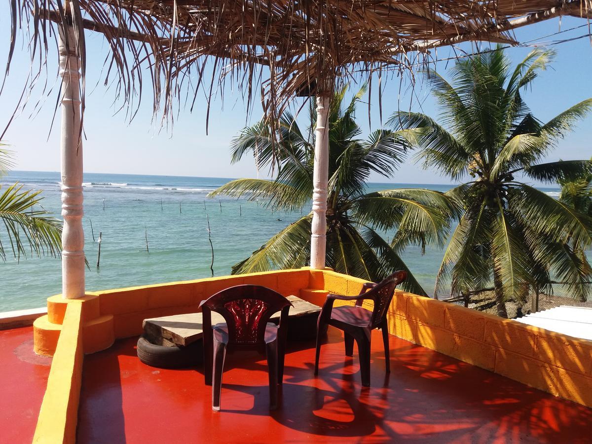 Sayuri Beach Hotel Матара Экстерьер фото